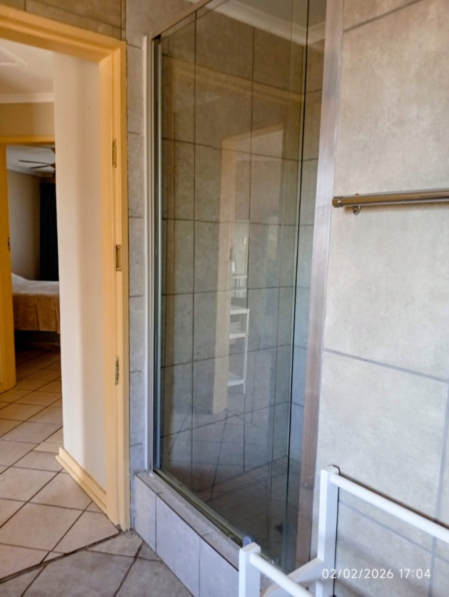 2 Bedroom Property for Sale in Heuwelsig Free State